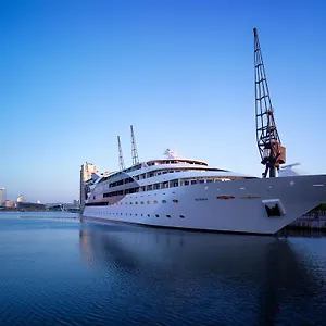 Отель Sunborn Yacht, Лондон