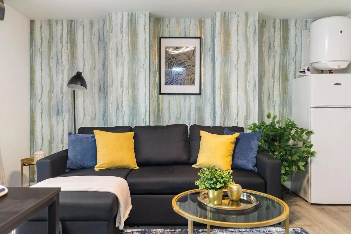 Cosy Gem Next Transport Easy Access Central London United Kingdom